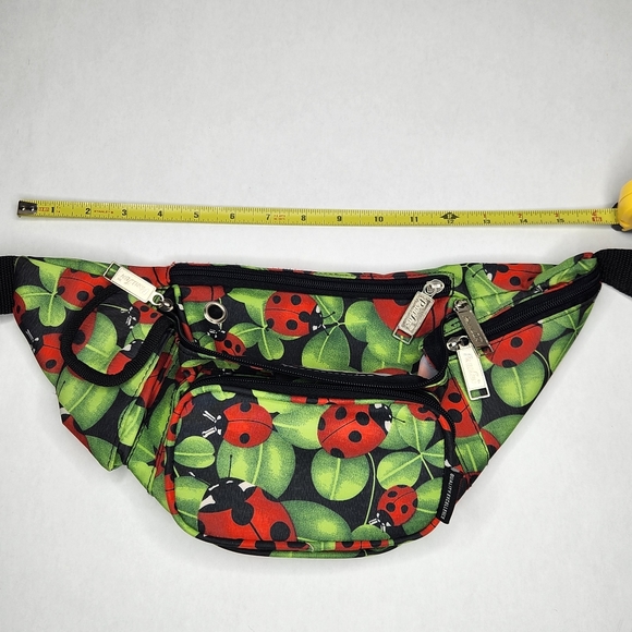 Large Ladybug Leaf Print Fanny Pack Crossbody Bum Bag Vintage 90s Pa - Picture 10 of 12